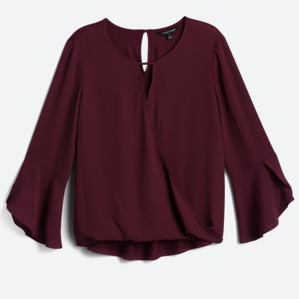 NWT Bell sleeve surplus blouse